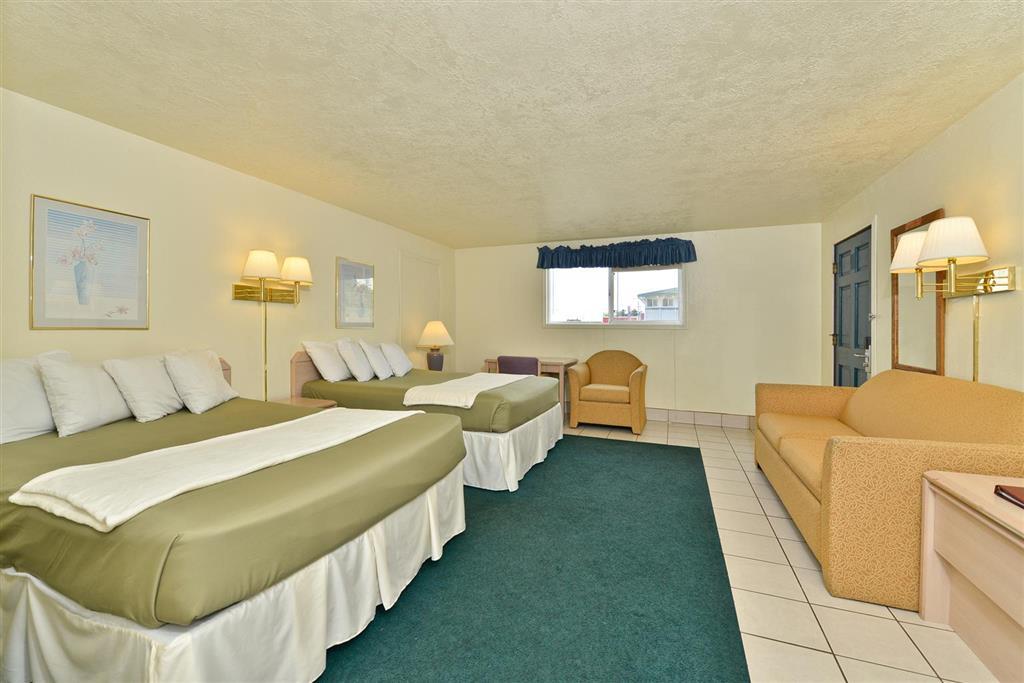 Coast Motel 2*
